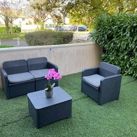 Entier Chambre+salon + Jardin & Terrasse * Les Ulis