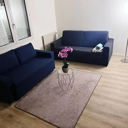 Entier Chambre+salon + Jardin & Terrasse Apartamento